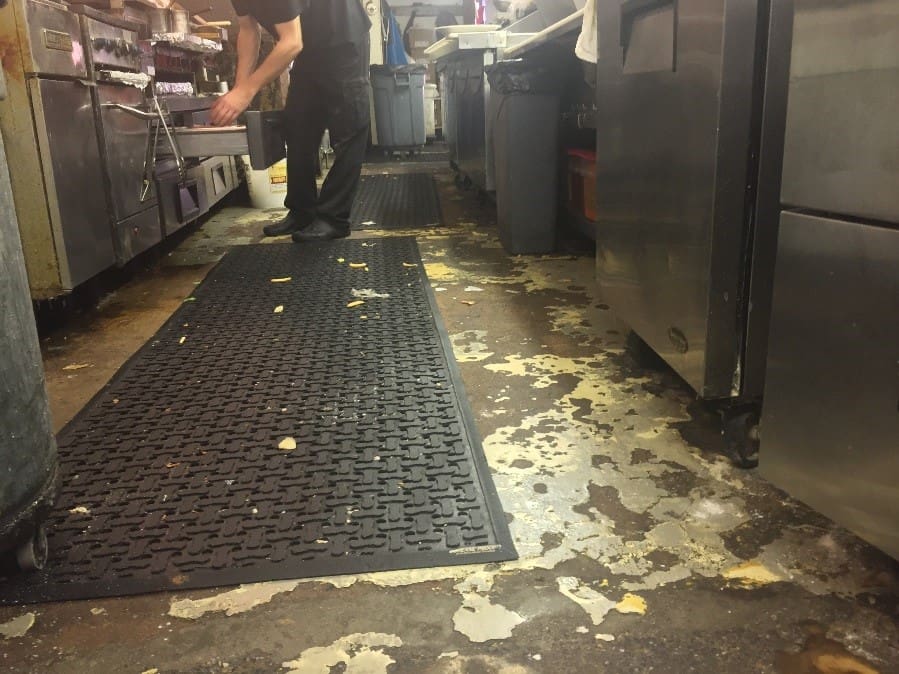 Mellow Mushroom (Before)) - Commercial Kitchen Flooring